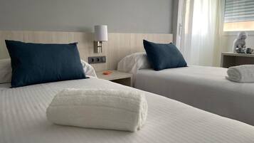 Caja fuerte, wifi gratis, ropa de cama