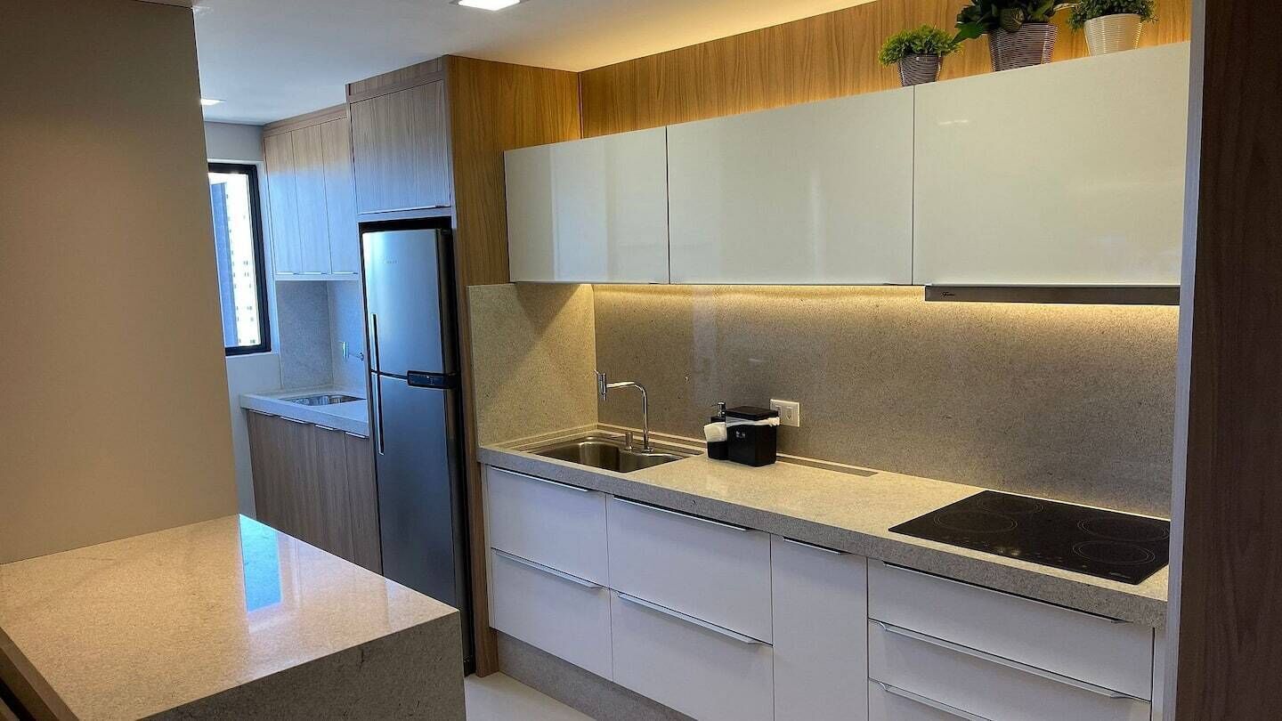 Studio on the top floor in CENTRO de FOZ overlooking the Paraná River