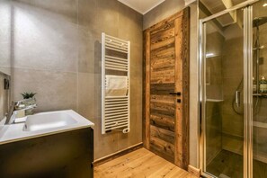 ヘアドライヤー