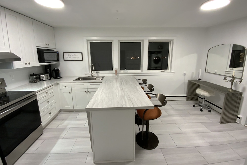 Best Location in Charlottetown, spacious renovated, with new deck, AC.