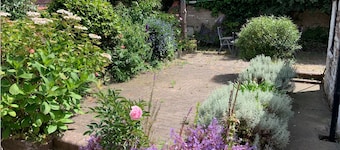 Entire Seaside Home, Sleeps 8, All En-suite Rooms