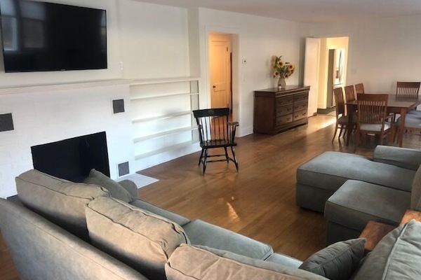 LIVING ROOM.DINING ROOM 1 (1)