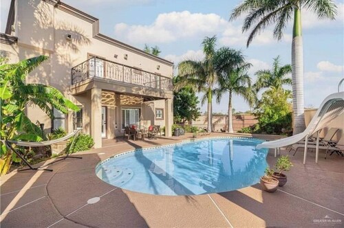 Private 2 bedroom guest house off HWY 83