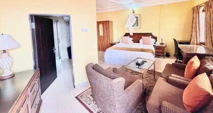 Seaside Suites and Hotel Room #112