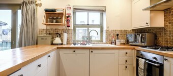 Stylish coastal living with sea views make this a great choice for your break.