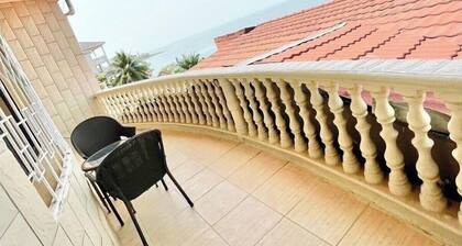 Seaside Suites and Hotel Room #113