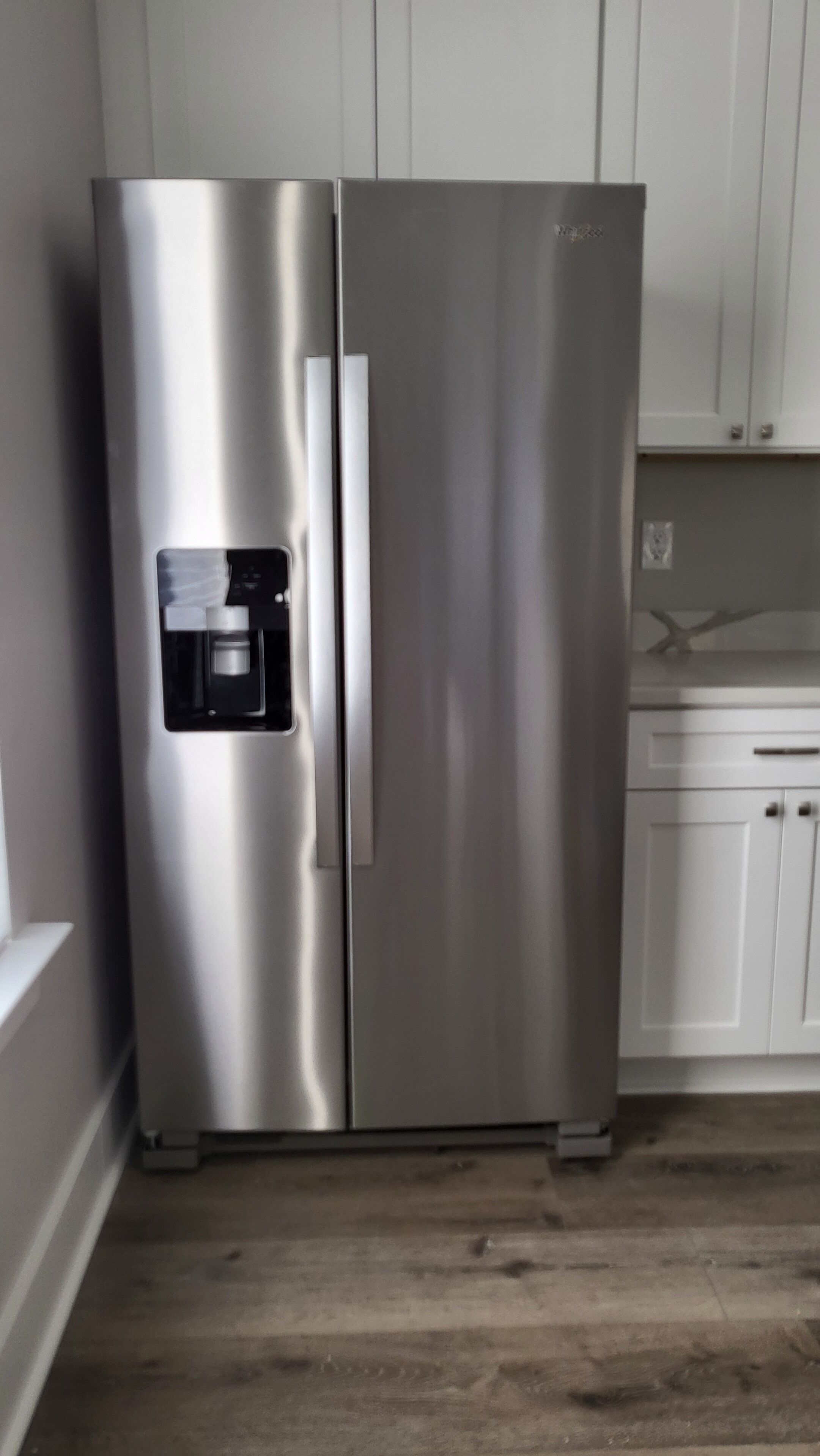 New Custom Home 1 block from beach and only minutes to downtown