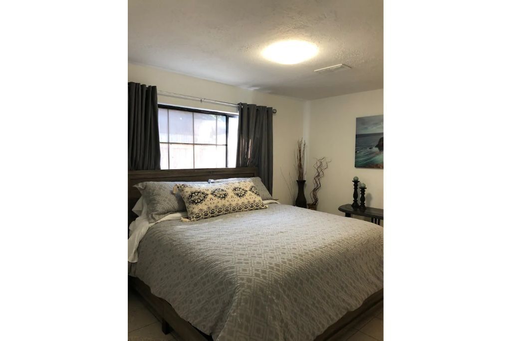 Beautiful home, located near all Houston attractions. 