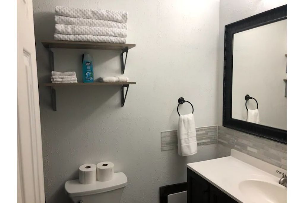 Beautiful home, located near all Houston attractions. 