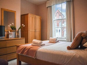 3 chambres, Wi-Fi gratuit, draps fournis