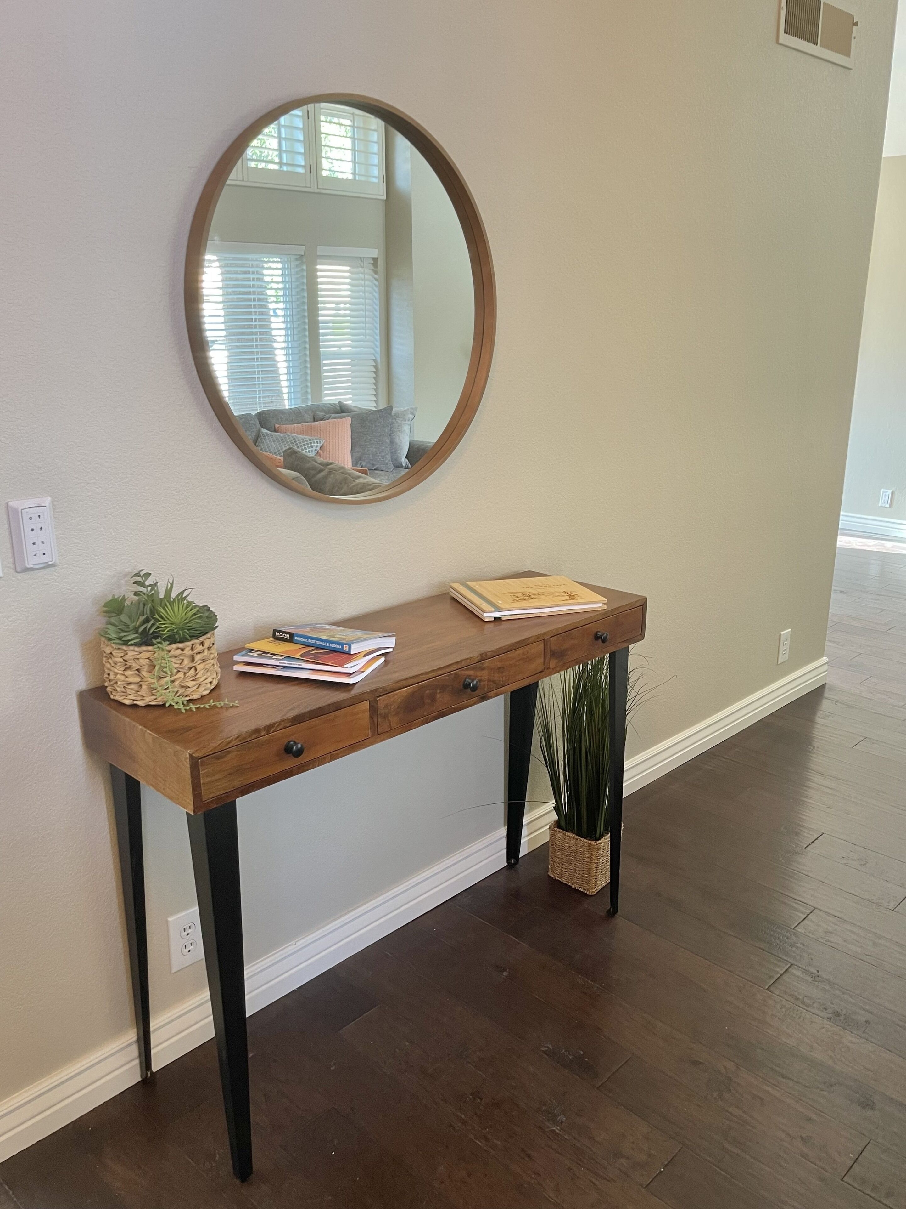 North Scottsdale retreat; outdoor living, putting green, heated pool & more!