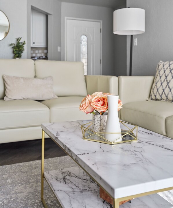 Televisión, chimenea