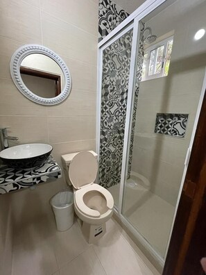 Shower, towels, soap, shampoo