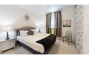 1 bedroom, desk, iron/ironing board, free WiFi