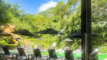 Alberca al aire libre