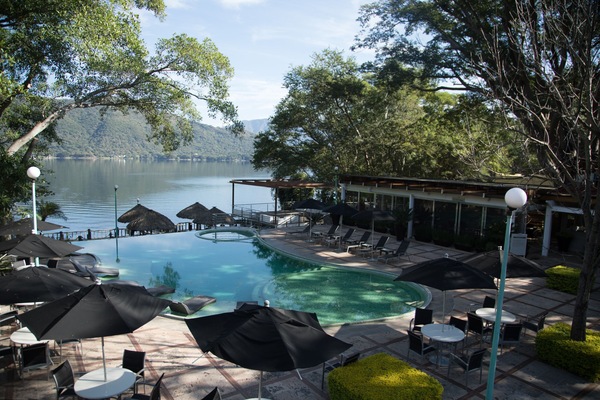 Alberca al aire libre