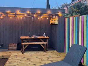 屋外ダイニングエリア