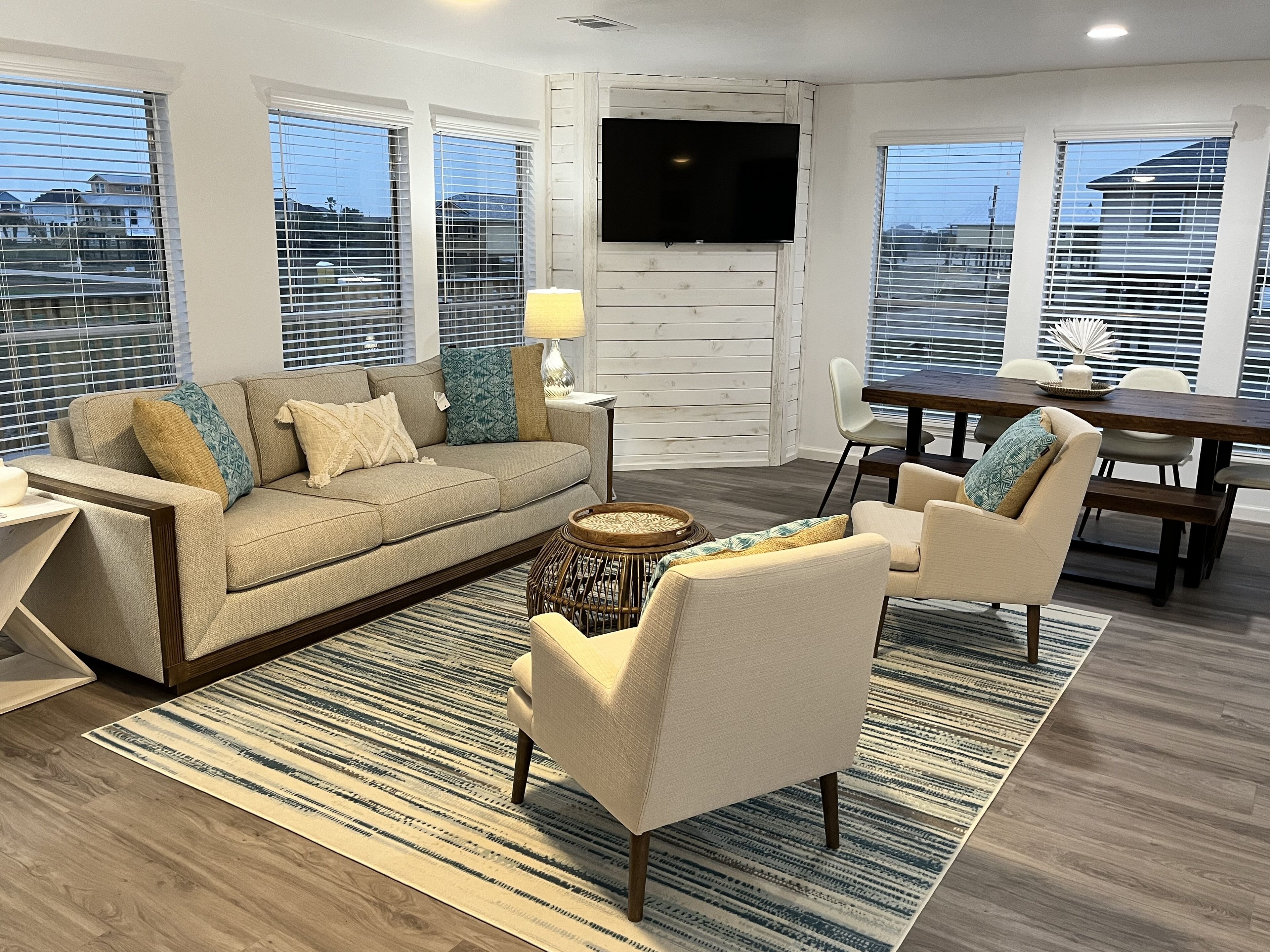 Just Beachy- Newly renovated 4 bedroom beach house