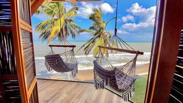 King Suite with Sea View | Vistas al mar
