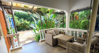 Hibiscus House