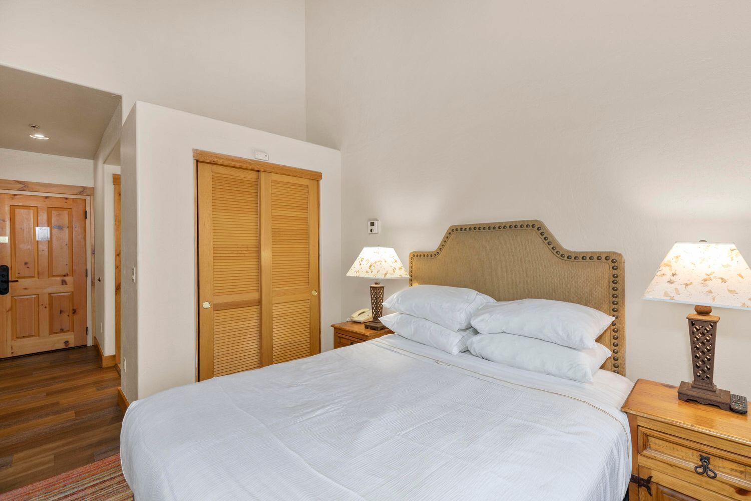 Ski in/out, 1-bedroom in the mountains