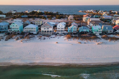 Fort Fun East - Serene Beachfront Home with Private Pool - Pets Welcome!