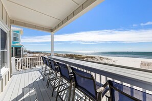 Property grounds - Fort Fun East - Serene Beachfront Home with Private Pool - Pets Welcome! (Gulf Shores)