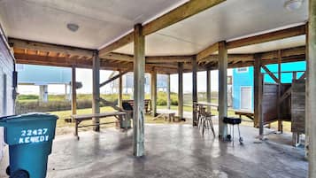 House (3 Bedrooms) | Property amenity