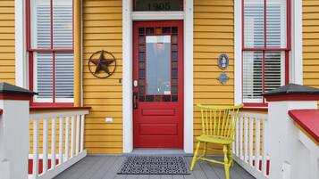 House (3 Bedrooms) | Property amenity