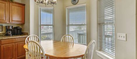 House (3 Bedrooms) | Property amenity