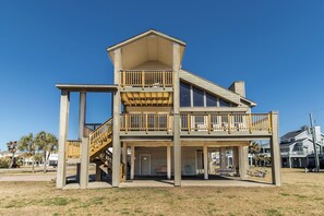Property amenity - All Decked Out by Ryson Vacation Rentals (Galveston)