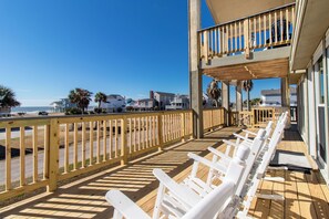 Ferienhaus (3 Bedrooms) | Terrasse/Patio