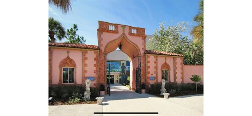 Sarasota-Indian Beach Zen Home (private-pet friendly) 