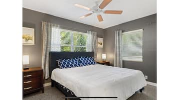 2 bedrooms, travel crib, free WiFi, bed sheets