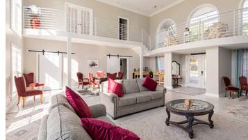 Älytelevisio, takka, tietokoneen näyttö