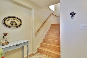 House (6 Bedrooms) | Property amenity - Bahia Azul Sunset by Ryson Vacation Rentals (Galveston)