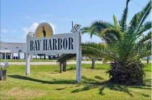 House (6 Bedrooms) | Property amenity - Bahia Azul Sunset by Ryson Vacation Rentals (Galveston)