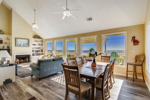 Casa (3 Bedrooms) | Servizio della struttura