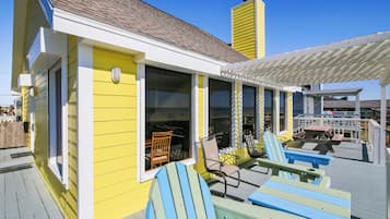 House (3 Bedrooms) | Property amenity