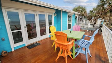 House (3 Bedrooms) | Property amenity