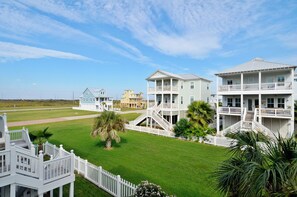 House (6 Bedrooms) | Property amenity