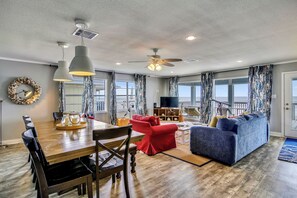 House (3 Bedrooms) | Property amenity - Bermuda Beachfront by Ryson Vacation Rentals (Galveston)