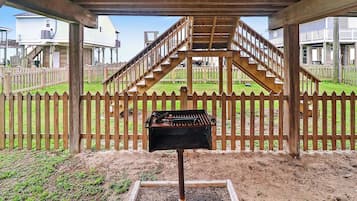 House (2 Bedrooms) | Property amenity