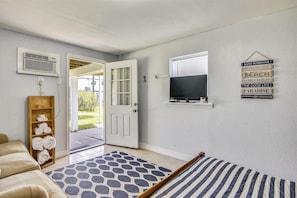 House, Multiple Beds, Balcony, Ocean View | 3 bedrooms, free WiFi, bed sheets