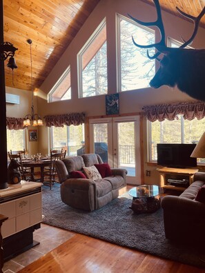 Smart TV, books, printers