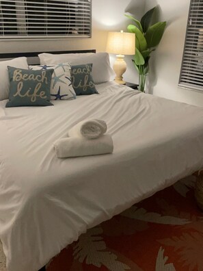 3 bedrooms, iron/ironing board, travel cot, free WiFi