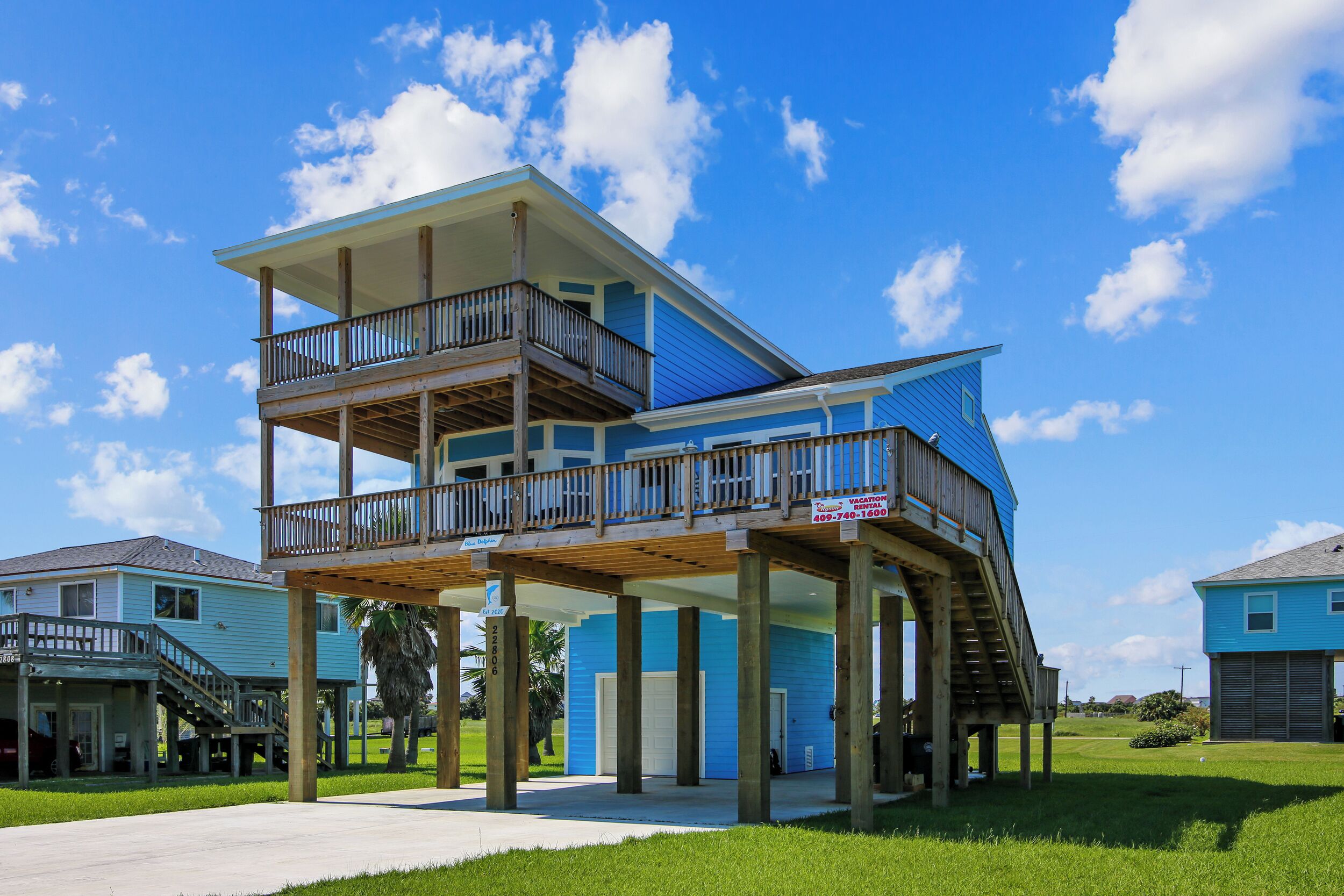 House (4 Bedrooms) | Front of property