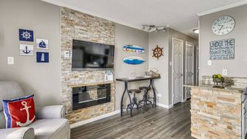 Condo (1 Bedroom) | Property amenity
