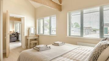 2 chambres, Wi-Fi gratuit, draps fournis