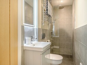 Towels - The Ash - Arnolds Hill (Wingfield)